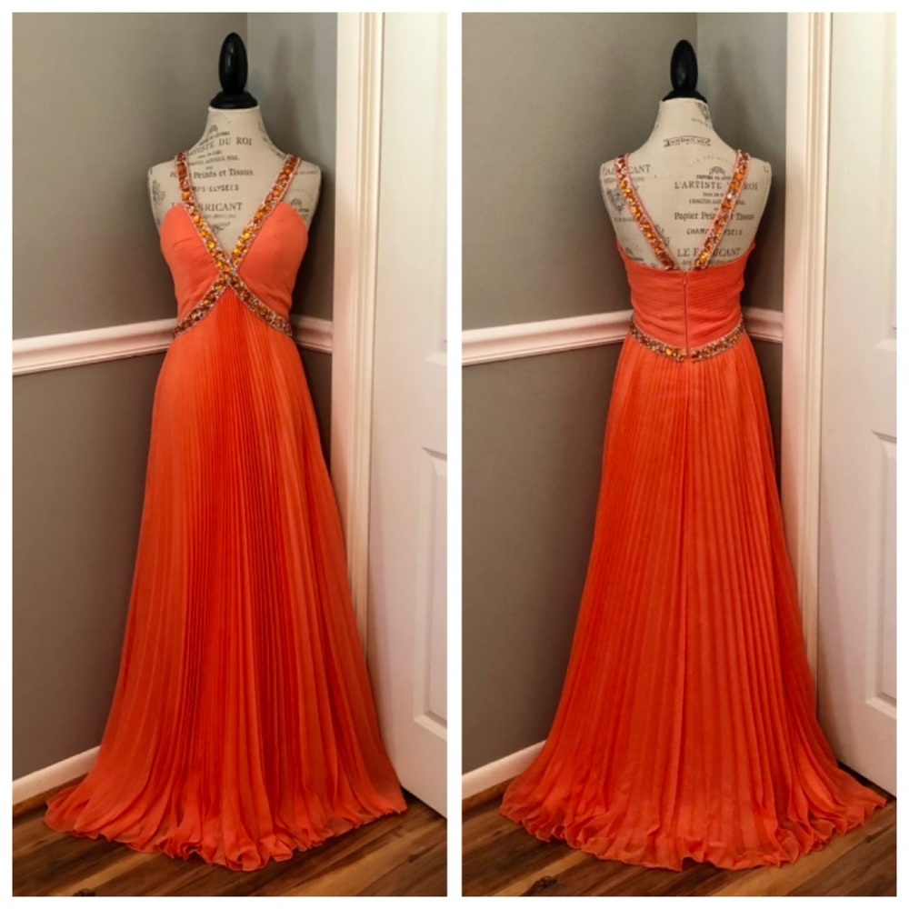 NEW ALYCE DESIGNS SZ 4 TANGERINE JEWELED CHIFFON PLEAT FORMAL EVENING GOWN